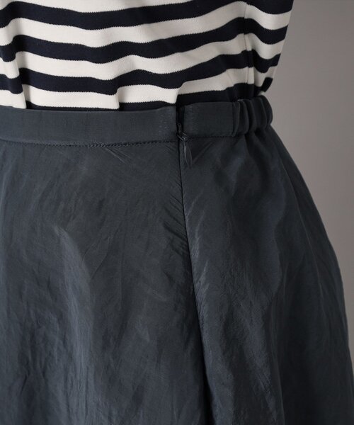 DRESSTERIOR（ドレステリア）の「【裏地あり/後ろウエストゴム】シアーワッシャーバルーンスカート（スカート・レディース・チャコールグレー/アイボリー・36/34/38/40）」の21枚目の写真