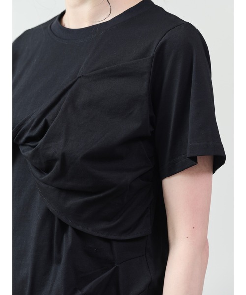 DOLLUPOOPS（ドールアップウップス）の「フロントツイストアシメヘムトップス（Tシャツ/カットソー・レディース・キャメル/ブラック/カーキ/ブルー・38）」の16枚目の写真