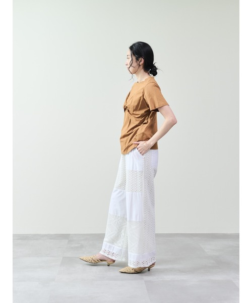 DOLLUPOOPS（ドールアップウップス）の「フロントツイストアシメヘムトップス（Tシャツ/カットソー・レディース・キャメル/ブラック/カーキ/ブルー・38）」の9枚目の写真