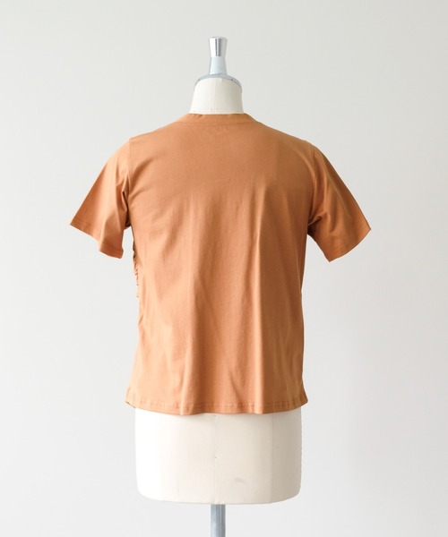 DOLLUPOOPS(ドールアップウップス)の「フロントツイストアシメヘムトップス(Tシャツ/カットソー・レディース・キャメル/ブラック/カーキ/ブルー・38)」の11枚目の写真