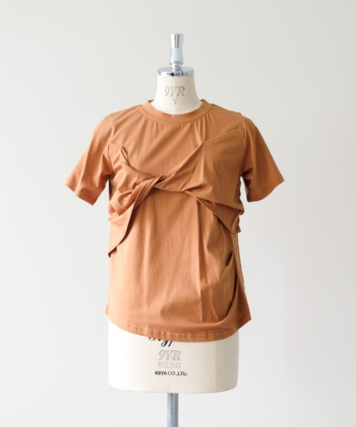 DOLLUPOOPS(ドールアップウップス)の「フロントツイストアシメヘムトップス(Tシャツ/カットソー・レディース・キャメル/ブラック/カーキ/ブルー・38)」の10枚目の写真