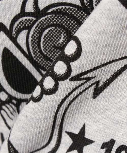 HYSTERIC MINI(ヒステリックミニ)の「WONDER DEVIL BABY つの付きプルオーバーパーカー(サーモライト)(パーカー・キッズ・グレー/ブラック・100/110/120)」の7枚目の写真