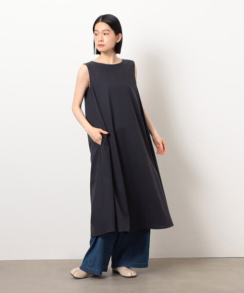 COMME CA ISM（コムサイズム）の「デイリーリラックス ノースリーブワンピース ナチュラル（ワンピース・レディース・ブラウン/ネイビー/マスタード/オリーブ・LARGE/MEDIUM）」の14枚目の写真