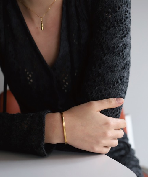 TEN.(テン)の「18KGP プレイナーバングル(ブレスレット・レディース・ゴールド・SMALL)」の9枚目の写真