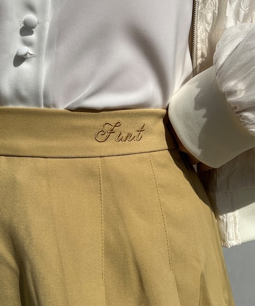 F i.n.t(フィント)の「ロゴ刺繍入りサイドプリーツミニスカート/fint フィント(スカート・レディース・ライトイエロー/ブルー/アイボリー/ブルーグリーン/ブラック/ピンク・FREE)」の15枚目の写真