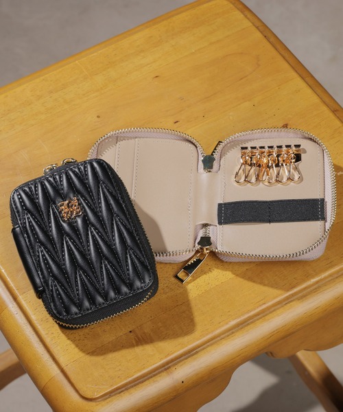 ALTROSE（アルトローズ）の「ダブルスマートキー キーケース スマートキー カードケース ロージア（キーケース/キーアクセサリー・レディース・ブラック/アイボリー/グレイッシュベージュ/ピンク/ブルー・FREE）」の14枚目の写真