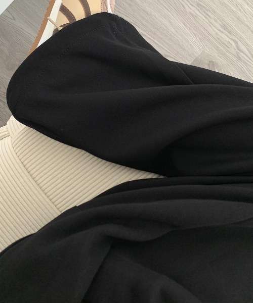 lilful(リルフル)の「ドロスト付き カーブデザインスウェットパンツ(スウェットパンツ・レディース・ホワイト/ブラック/グレー・S/M/L)」の16枚目の写真