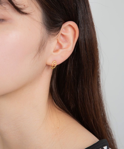 Peony(ピオニー)の「【Peony/ピオニー】/ワンタッチ エンジェルフェザーモチーフピアス(ピアス(両耳用)・レディース・シルバー/ゴールド・FREE)」の15枚目の写真