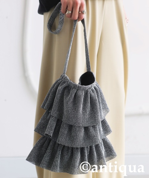 antiqua(アンティカ)の「ラメフリルバッグ(ショルダーバッグ・レディース・ブラック/マルチ・ONESIZE)」の12枚目の写真