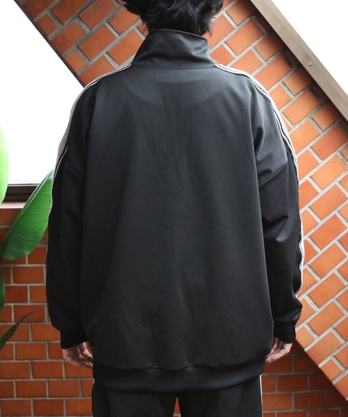 THRASHER(スラッシャー)の「THRASHER ジャージハーフジップジャケット(スウェット・メンズ・ベージュ/ホワイト/ブラック・X-LARGE/MEDIUM/LARGE)」の8枚目の写真