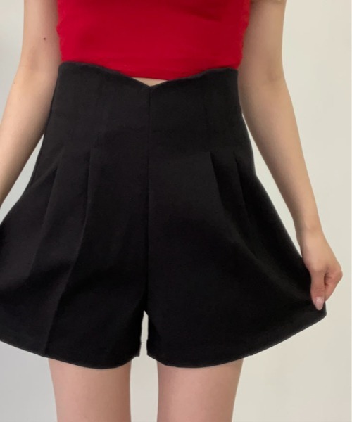 kirakiraShop(キラキラショップ)の「ハイウエスト タック ショート フレアパンツ ショートパンツ 短パン ショーパン(その他パンツ・レディース・クリーム/ブラック・S/M/L)」の19枚目の写真