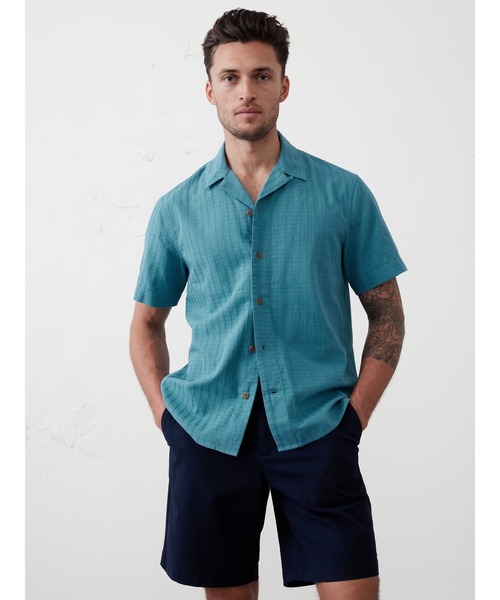 BANANA REPUBLIC FACTORY STORE(バナナリパブリック ファクトリーストア)の「BANANA REPUBLIC FACTORY STORE テクスチャード リゾートシャツ◆(シャツ/ブラウス・メンズ・ブルー/ブルー系その他/オレンジ系その他/マルチ/グリーン/イエロー/ホワイト×ブラック/ブルー系その他2・S/M/L/XL)」の3枚目の写真