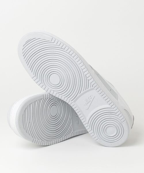 NIKE(ナイキ)の「ナイキ NIKE ナイキ コート ビジョン LO(スニーカー・メンズ・グレー×ホワイト・25.0cm/25.5cm/26.0cm/26.5cm/27.0cm/27.5cm/28.0cm)」の3枚目の写真
