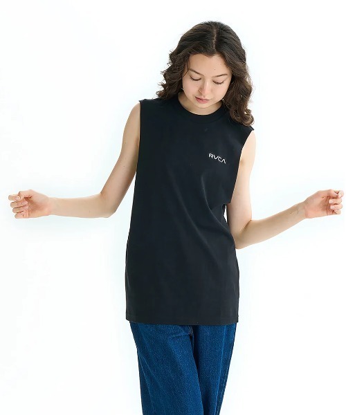 RVCA（ルーカ）の「RVCA レディース SUN WAVE CUTOFF TT タンクトップ 【2025年夏モデル】/ルーカバックプリントルーズフィットシルエットタンクトップ（タンクトップ・レディース・ブラック/イエロー系その他/ホワイト・SMALL/MEDIUM/LARGE）」の6枚目の写真