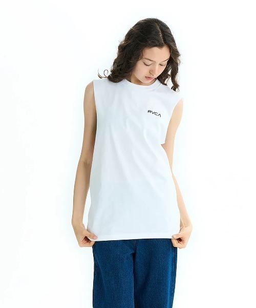 RVCA（ルーカ）の「RVCA レディース SUN WAVE CUTOFF TT タンクトップ 【2025年夏モデル】/ルーカバックプリントルーズフィットシルエットタンクトップ（タンクトップ・レディース・ブラック/イエロー系その他/ホワイト・SMALL/MEDIUM/LARGE）」の11枚目の写真