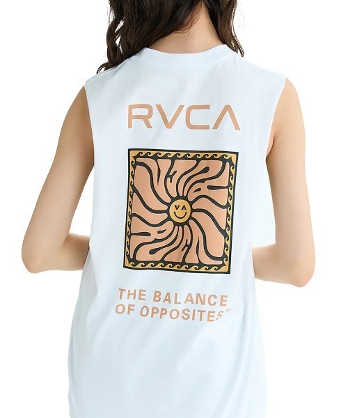 RVCA（ルーカ）の「RVCA レディース SUN WAVE CUTOFF TT タンクトップ 【2025年夏モデル】/ルーカバックプリントルーズフィットシルエットタンクトップ（タンクトップ・レディース・ブラック/イエロー系その他/ホワイト・SMALL/MEDIUM/LARGE）」の9枚目の写真