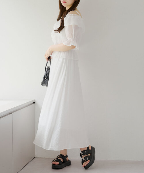 continuer de NICE CLAUP（コンティニューデナイスクラップ）の「【_chipi2xセレクト】2wayフリルペプラムワンピース（ワンピース・レディース・オフホワイト/ブラック/ピンクベージュ・FREE）」の5枚目の写真