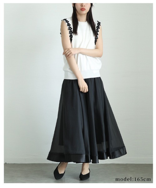 Sawa a la mode(サワアラモード)の「フラワーモチーフサマーニットトップス(ニット/セーター・レディース・ホワイト/ブラック・FREE)」の17枚目の写真