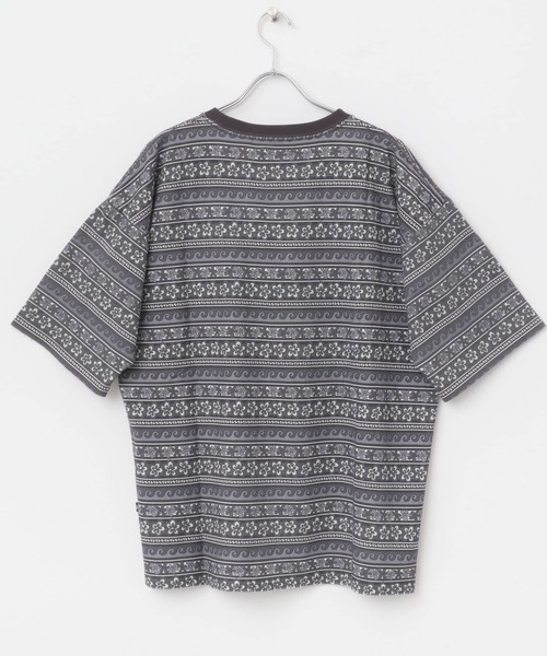 MAGIC NUMBER（マジック ナンバー）の「MAGIC NUMBER　FLOWER BORDER T-SHIRTS（Tシャツ/カットソー・メンズ・ブラック/ブルー・MEDIUM/LARGE）」の6枚目の写真