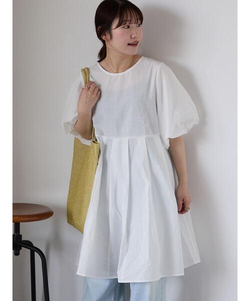 ehka sopo（エヘカソポ）の「バルーンスリーブミニワンピース（ワンピース・レディース・オフホワイト/サックスブルー/ブラック・F）」の4枚目の写真