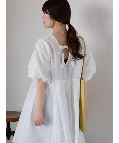 ehka sopo（エヘカソポ）の「バルーンスリーブミニワンピース（ワンピース・レディース・オフホワイト/サックスブルー/ブラック・F）」の5枚目の写真