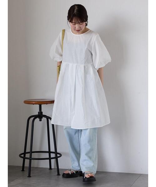 ehka sopo（エヘカソポ）の「バルーンスリーブミニワンピース（ワンピース・レディース・オフホワイト/サックスブルー/ブラック・F）」の8枚目の写真