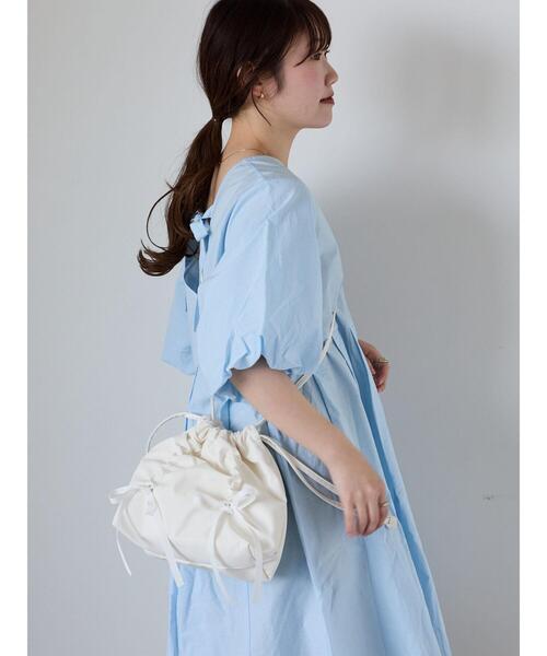 ehka sopo（エヘカソポ）の「バルーンスリーブミニワンピース（ワンピース・レディース・オフホワイト/サックスブルー/ブラック・F）」の19枚目の写真