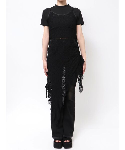 EMODA(エモダ)の「ランダムヘムレースキャミワンピース(ワンピース・レディース・ホワイト/ブラック・FREE)」の1枚目の写真