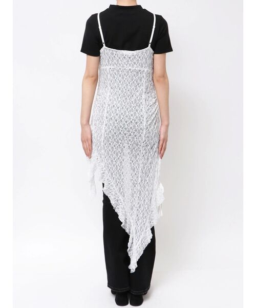 EMODA(エモダ)の「ランダムヘムレースキャミワンピース(ワンピース・レディース・ホワイト/ブラック・FREE)」の6枚目の写真