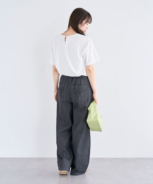 ELENCARE DUE(エレンカーレデュエ)の「・ELENCARE DUE チュールフリルレイヤーTEE(Tシャツ/カットソー・レディース・カーキ/ブラック/オフホワイト/チャコールグレー・FREE)」の18枚目の写真