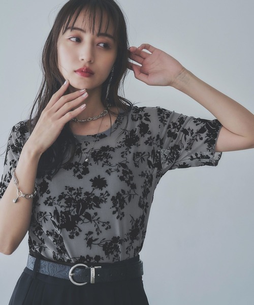 HARE(ハレ)の「2WAYフラワーフロッキーUネックT(HARE)(Tシャツ/カットソー・レディース・グレー/ブルー/ブラック・FREE)」の20枚目の写真