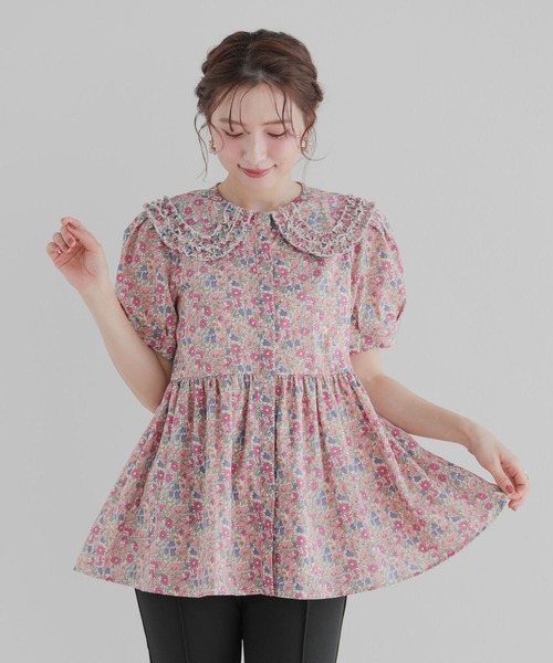 Fit more(フィットモア)の「ミニフリル襟ペプラム花柄ブラウス(シャツ/ブラウス・レディース・マスタード/ピンク/グリーン・FREE)」の3枚目の写真