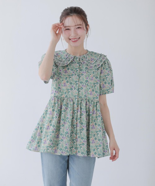 Fit more(フィットモア)の「ミニフリル襟ペプラム花柄ブラウス(シャツ/ブラウス・レディース・マスタード/ピンク/グリーン・FREE)」の7枚目の写真