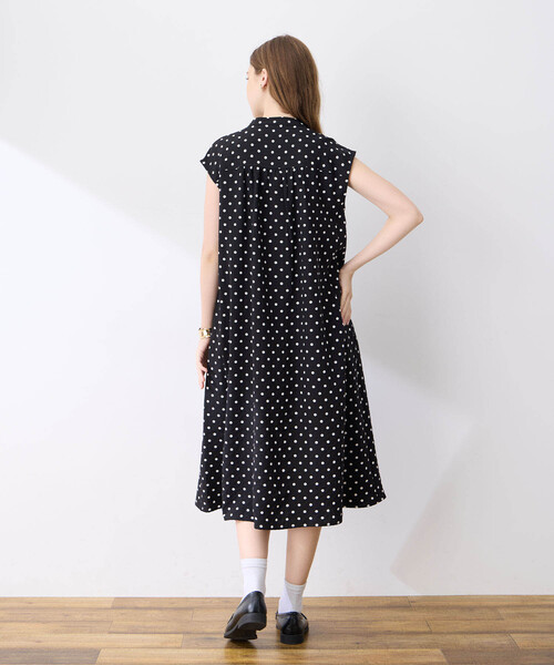 LE SOUK HOLIDAY(ルスークホリデー)の「スキッパーサッカーワンピース(ワンピース・レディース・オフホワイト/ブラック/サックスブルー・M/L)」の20枚目の写真