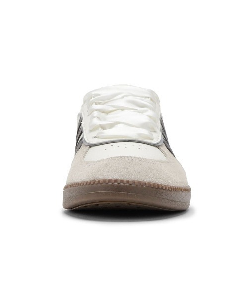 adidas（アディダス）の「【adidas】BREAKNET SLEEK W（スニーカー・レディース・ホワイト×ブラック・23.0cm/23.5cm/24.0cm/24.5cm/25.0cm）」の6枚目の写真