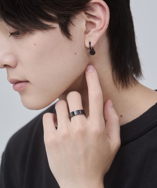 WYZ surgical stainless(ダブリューワイジィーサージカルステンレス)の「【 金属アレルギー対応 】サージカルステンレス シンプルリング(リング・メンズ・ゴールド/ブラック/シルバー・16号/18号/20号)」の21枚目の写真