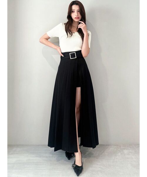 RESEXXY（リゼクシー）の「GOLDパーツリブニットトップス（ニット/セーター・レディース・ブルー/ブラック/ホワイト・FREE）」の6枚目の写真