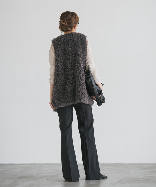 Noble（ノーブル）の「ハイストレッチナローフレアパンツ（スラックス・レディース・キャメル/ブラック・36/38/40/34）」の3枚目の写真