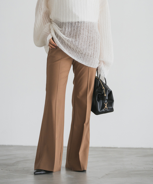 Noble（ノーブル）の「ハイストレッチナローフレアパンツ（スラックス・レディース・キャメル/ブラック・36/38/40/34）」の10枚目の写真