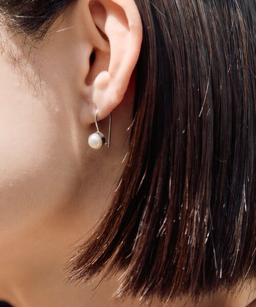 【美品✨️】e.m./イーエム パール×スターリングシルバーピアス シルバースタッズパールピアスM（ピアス（片耳用））｜e.m.