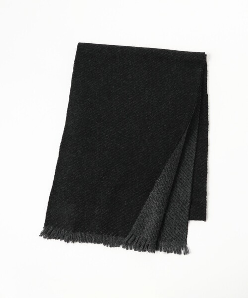 BEAMS（ビームス）の「カシミヤ ２トーン マフラー（マフラー・メンズ・チャコールグレー/ネイビー/ブラック・ONE SIZE）」の7枚目の写真