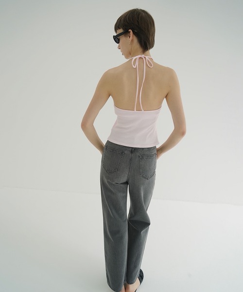 CLANE(クラネ)の「HALTER NECK CUP IN RIB TOPS(Tシャツ/カットソー・レディース・ブラック/ベージュ/ピンク・1/2)」の11枚目の写真