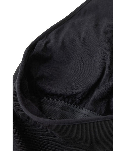 CLANE(クラネ)の「HALTER NECK CUP IN RIB TOPS(Tシャツ/カットソー・レディース・ブラック/ベージュ/ピンク・1/2)」の17枚目の写真