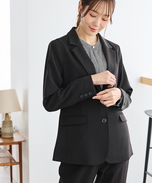 Honeys（ハニーズ）の「【ストレッチ・マシンウォッシャブル・イージーケア】２つ釦テーラードジャケット（テーラードジャケット・レディース・ブラック/ネイビー/ヘザーチャコール/ダークベージュ・S/3L/LL/M/L）」の9枚目の写真