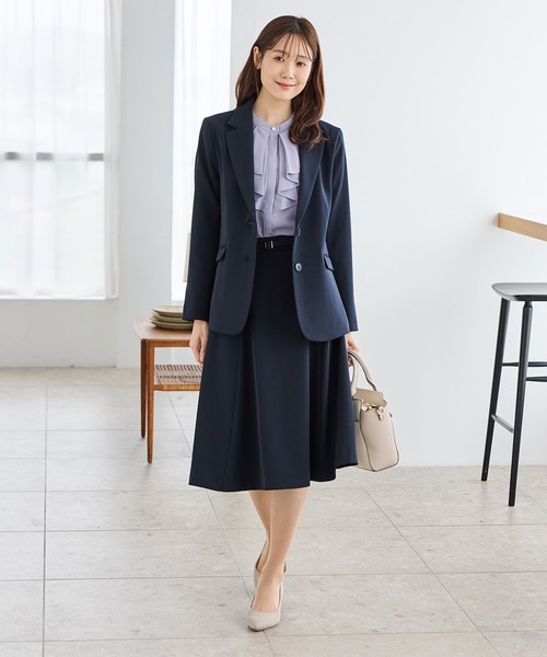 Honeys（ハニーズ）の「【ストレッチ・マシンウォッシャブル・イージーケア】２つ釦テーラードジャケット（テーラードジャケット・レディース・ブラック/ネイビー/ヘザーチャコール/ダークベージュ・S/3L/LL/M/L）」の12枚目の写真