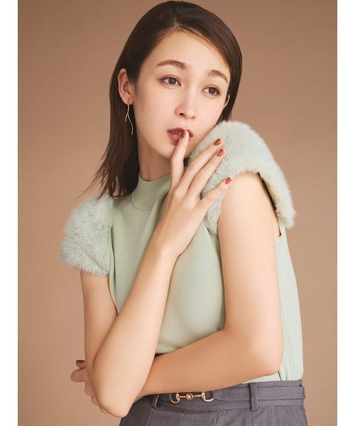 CELFORD（セルフォード）の「シルクブレンドショートファースリーブニット（ニット/セーター・レディース・ピンクベージュ/ミント/ブラック/オフホワイト・38/36）」の5枚目の写真