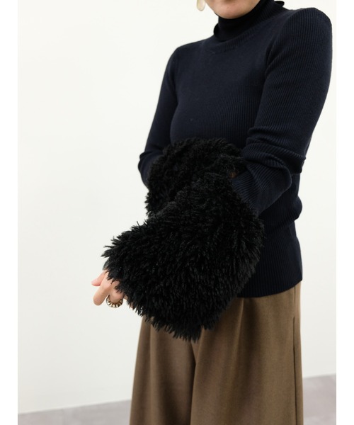 TEVALT（ヴァレット）の「ファースリーブリブタートルニットトップス（ニット/セーター・レディース・オフホワイト/ブラック・38）」の17枚目の写真