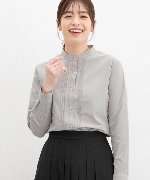 Honeys（ハニーズ）の「【らくらくアイロン】らくらくピンタックシャツ（ビジネスシャツ・レディース・グレイッシュベージュ/ホワイト/ネイビー/グレイッシュブルー/ブラック・L/3L/S/M/LL）」の14枚目の写真