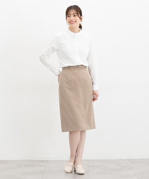 Honeys(ハニーズ)の「【らくらくアイロン】らくらくピンタックシャツ(ビジネスシャツ・レディース・グレイッシュベージュ/ホワイト/ネイビー/グレイッシュブルー/ブラック/ブラウン/グレー/サックスブルー系1/ライトホワイト・L/3L/S/M/LL)」の13枚目の写真