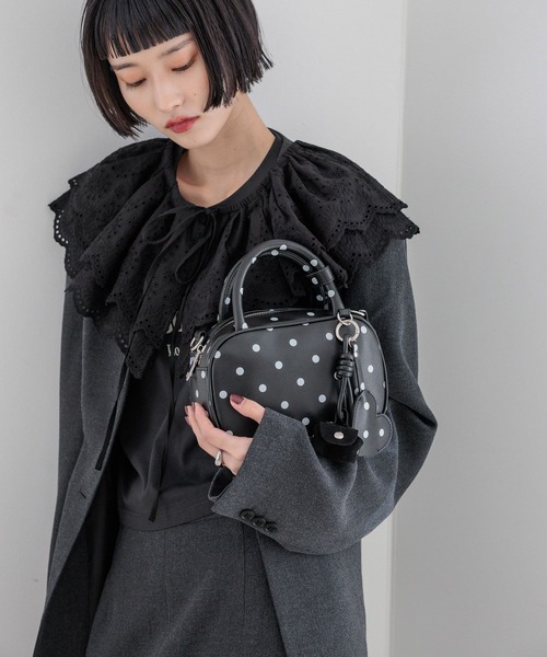 LOWRYS FARM（ローリーズファーム）の「チャームツキミニボストン  592822（ボストンバッグ・レディース・ブラック/ピンク/ブラウン/ドット/アイボリー/ピンク系その他・FREE）」の13枚目の写真